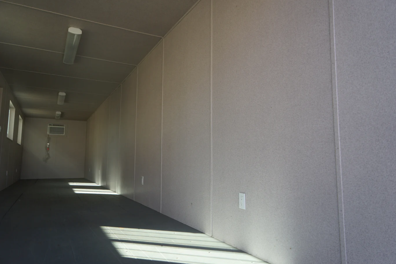 40' Ground Level Office Container (Used Grade - Cargo Worthy ) - Image 4